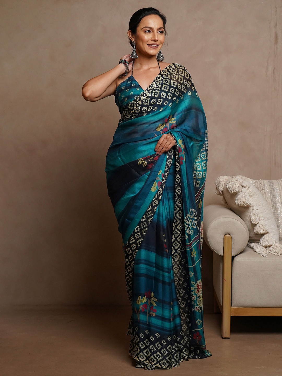 

KALINI Floral Poly Chiffon Saree, Turquoise blue