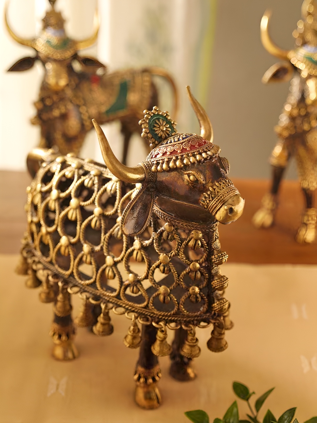 

JAYPORE Gold-Toned Figurine Showpiece