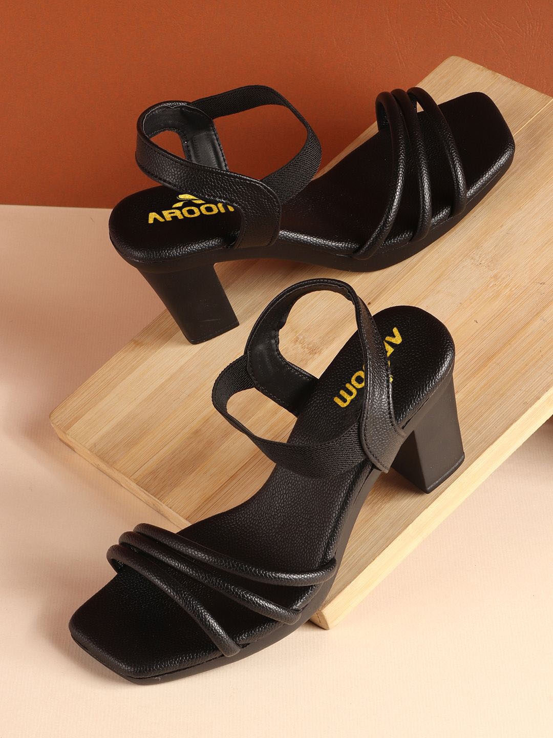 

AROOM Striped Block Sandals, Black