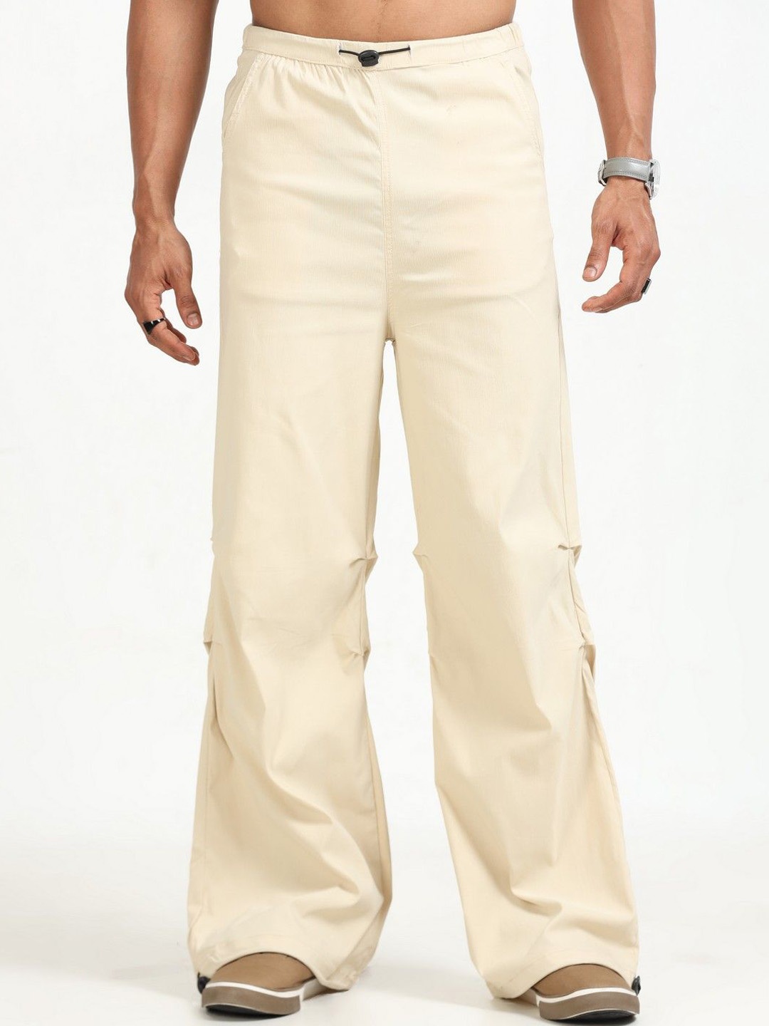 

NEVER NEUD Men Loose Fit Oversized Baggy Parachute Trousers, Beige