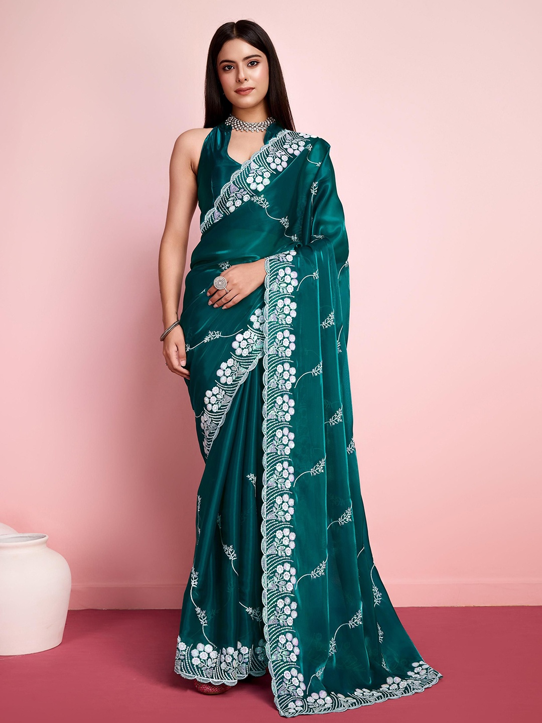 

HERE&NOW Floral Embroidered Poly Silk Saree, Teal