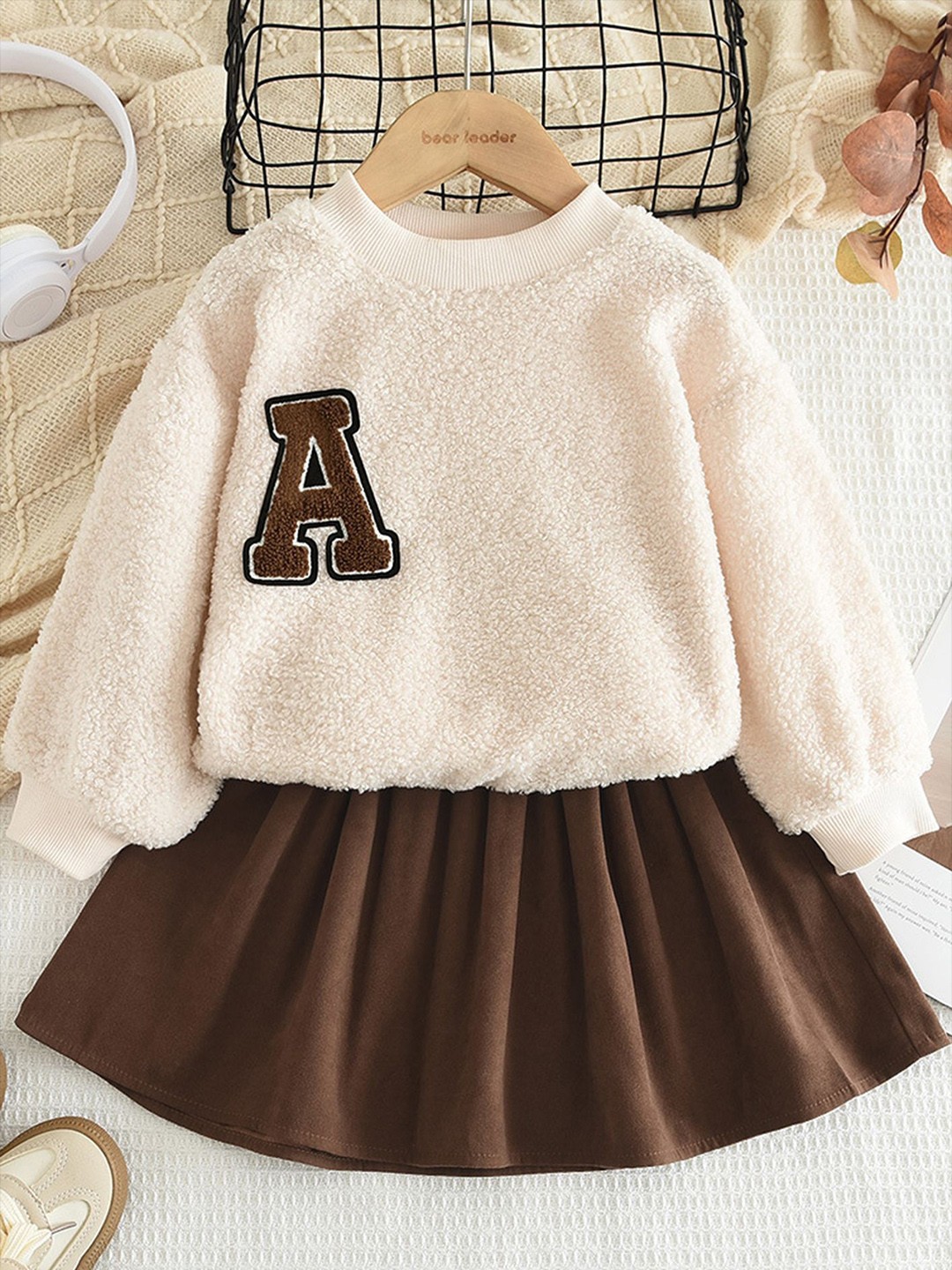 

LULU & SKY Girls Skirt, Brown