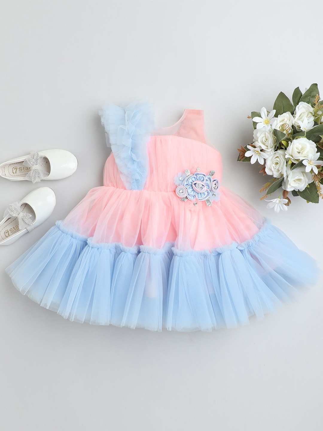 

MANY FROCKS & Net Fit & Flare Dress, Peach