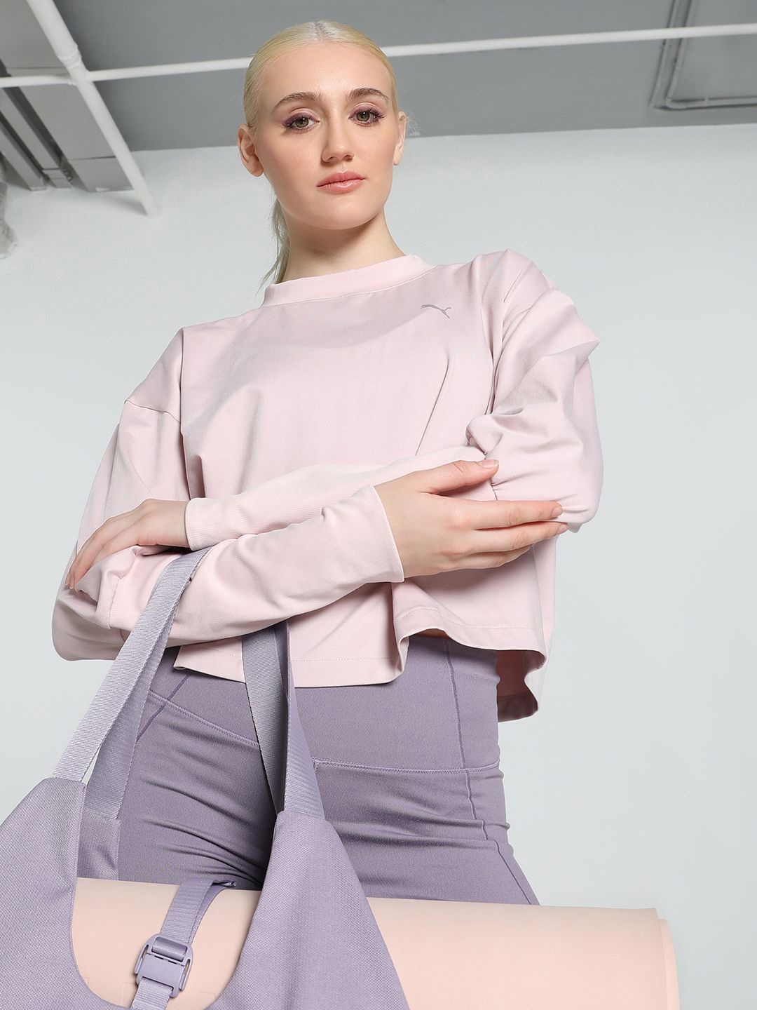 

Puma STUDIO CLOUDSPUN Relaxed Fit Crew-Neck Training Sweatshirt, Mauve