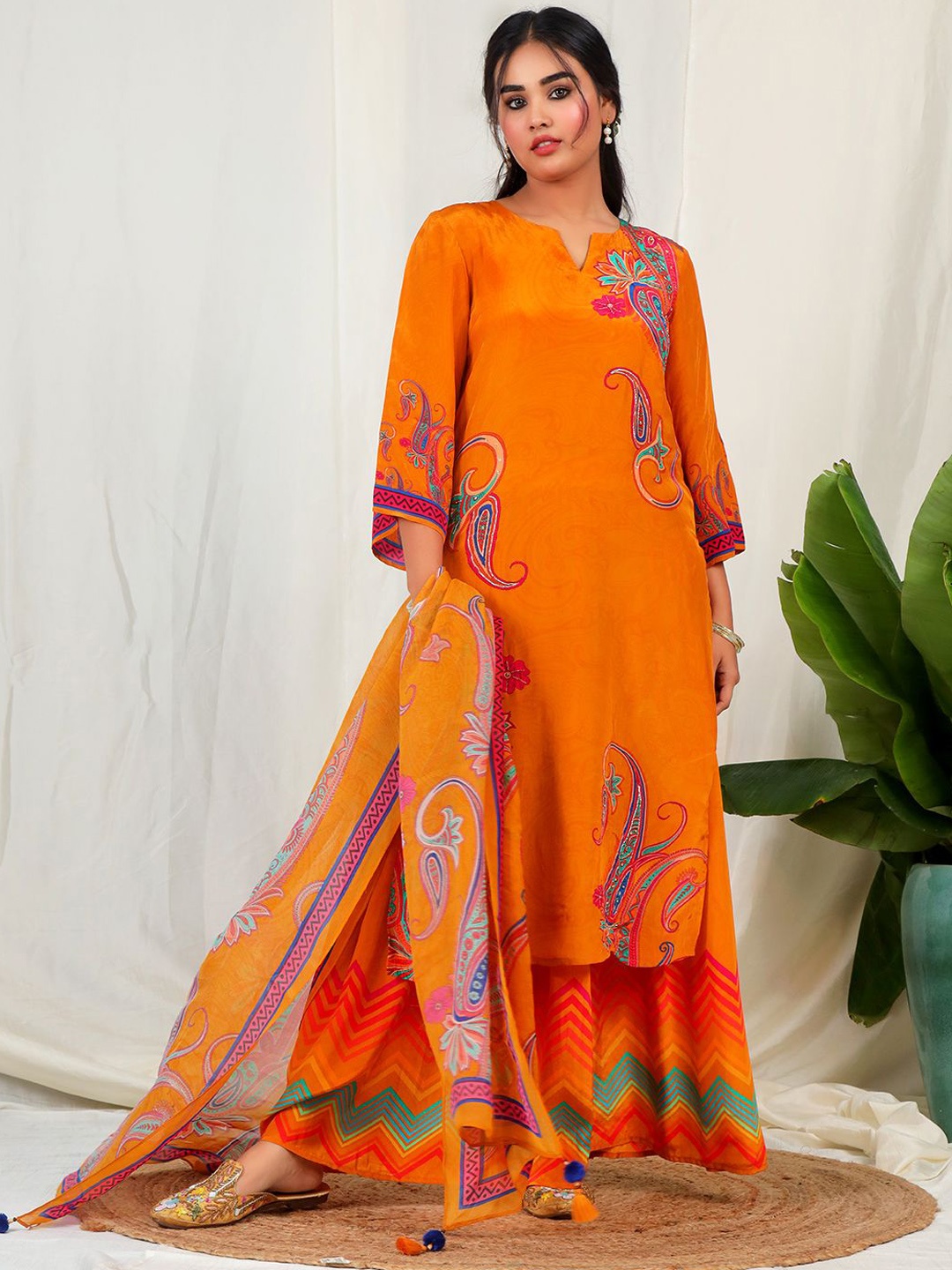 

EARTH O FAB Women Paisley Printed Regular Silk Crepe Kurta with Palazzos & With Dupatta, Mustard