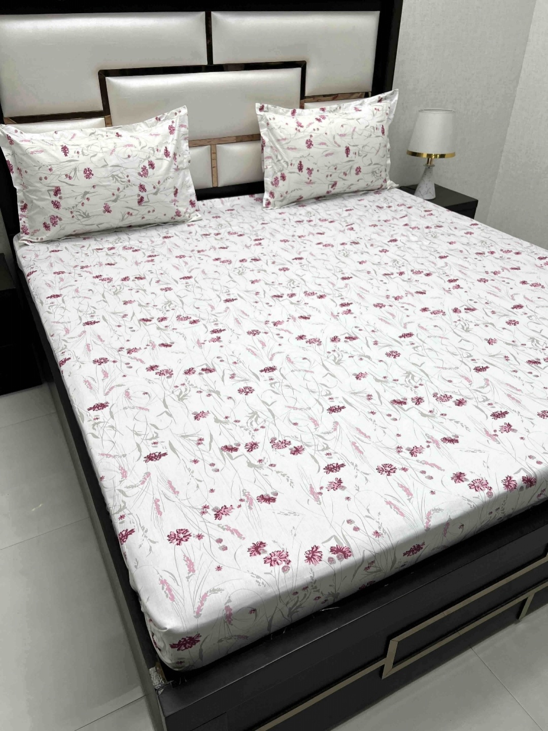 

Pure Decor Mansion White Floral 300 TC Pure Cotton King Bedsheet Set - 2.7 M x 2.7 M