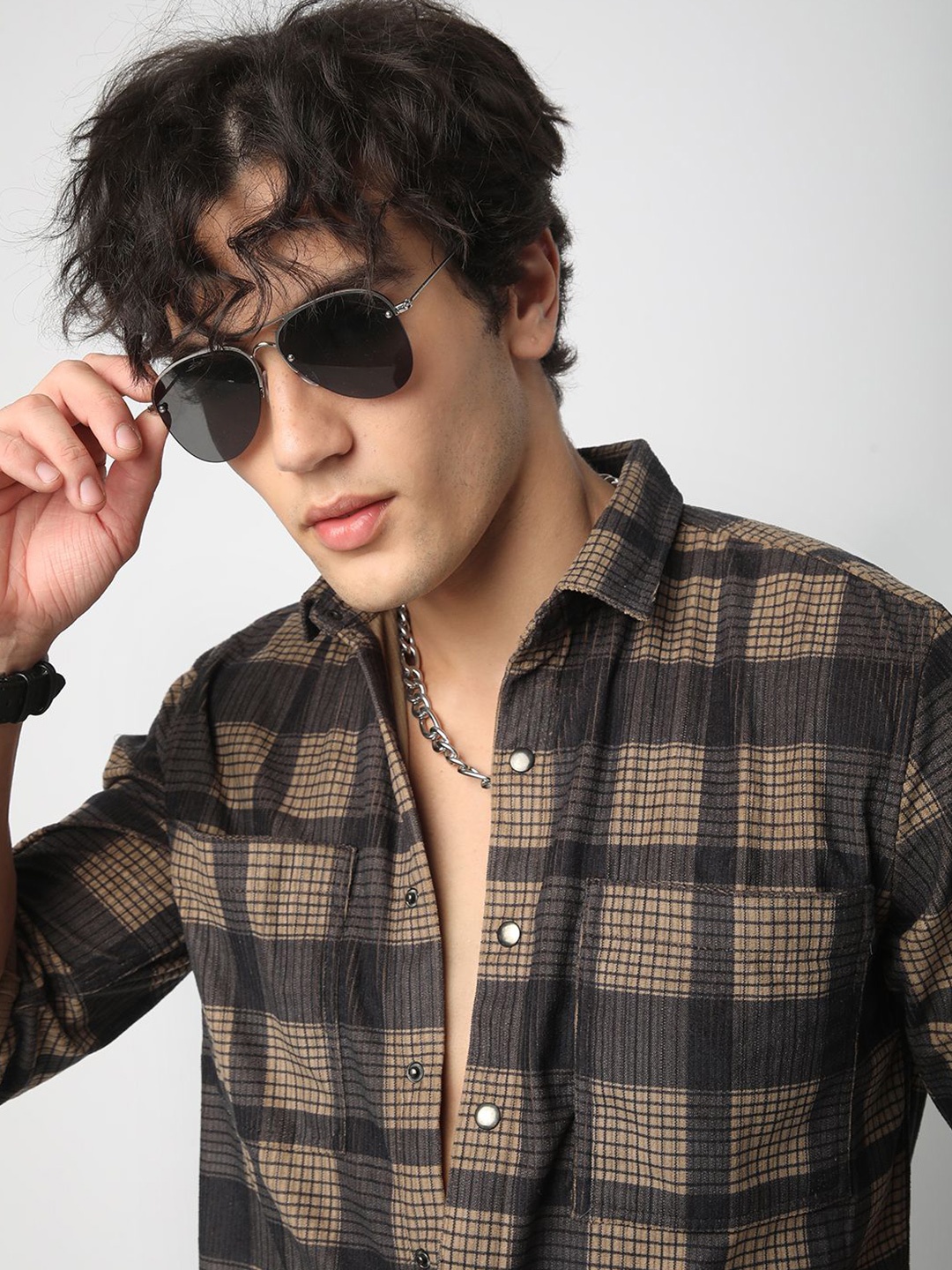 

VASTRADO Men Classic Slim Fit Opaque Checked Casual Shirt, Brown