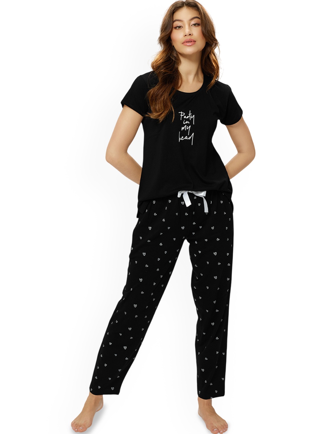

Lotik Women Printed Night suit, Black
