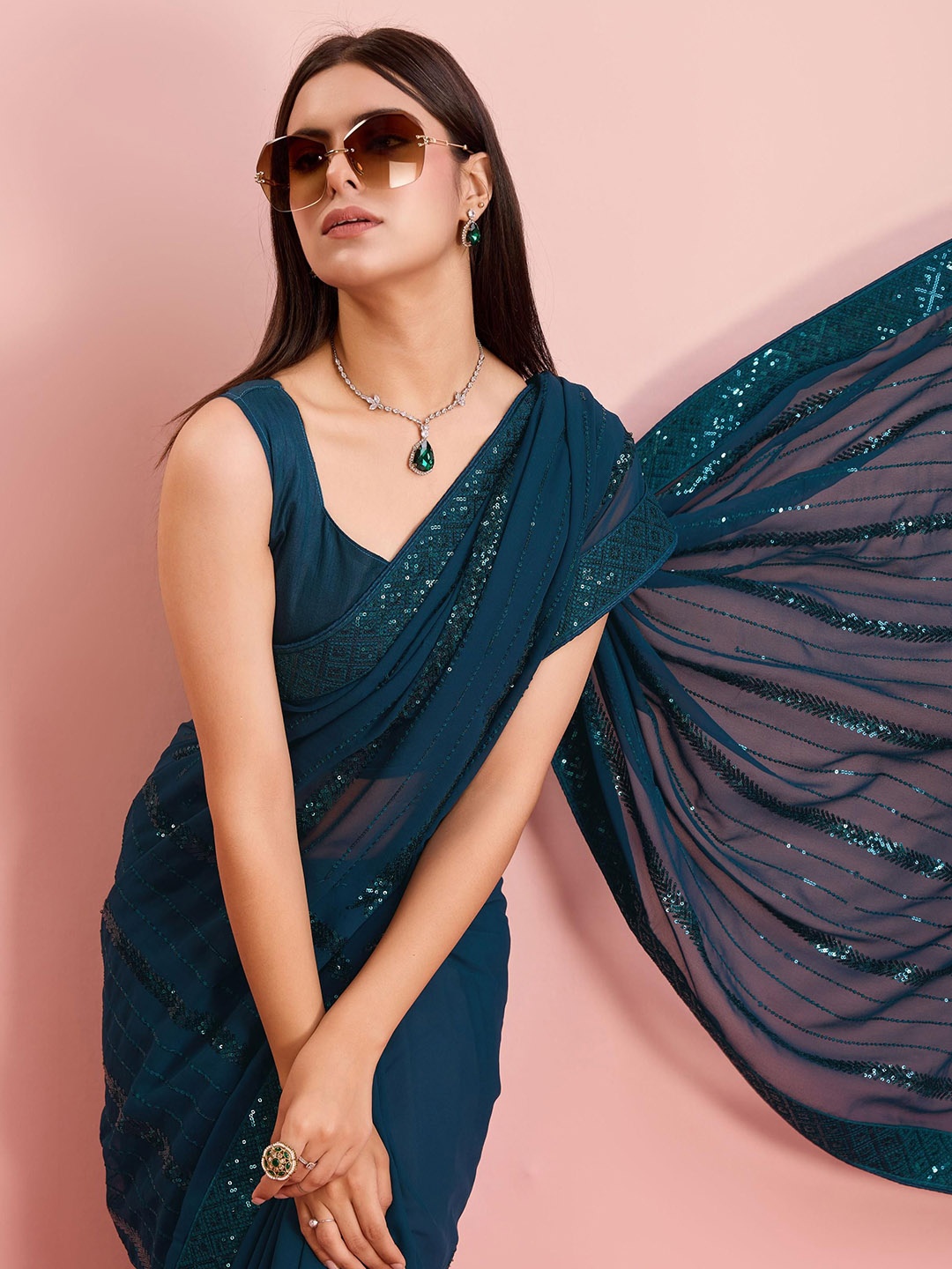 

HERE&NOW Striped Sequinned Saree, Teal