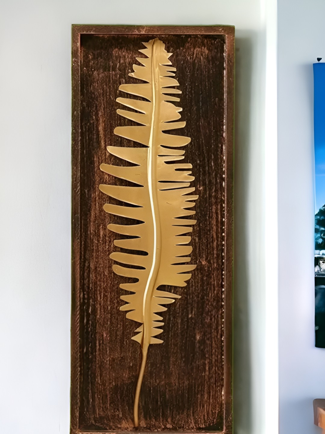 

Vrinban International Gold Toned Wooden Decorative Leaf Wall Decor, Brown