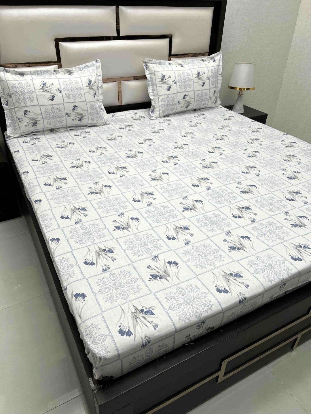 

Pure Decor Cotton King Size Double Bed Bedsheet With 2 Pillow Covers 108 in X 108 in, White
