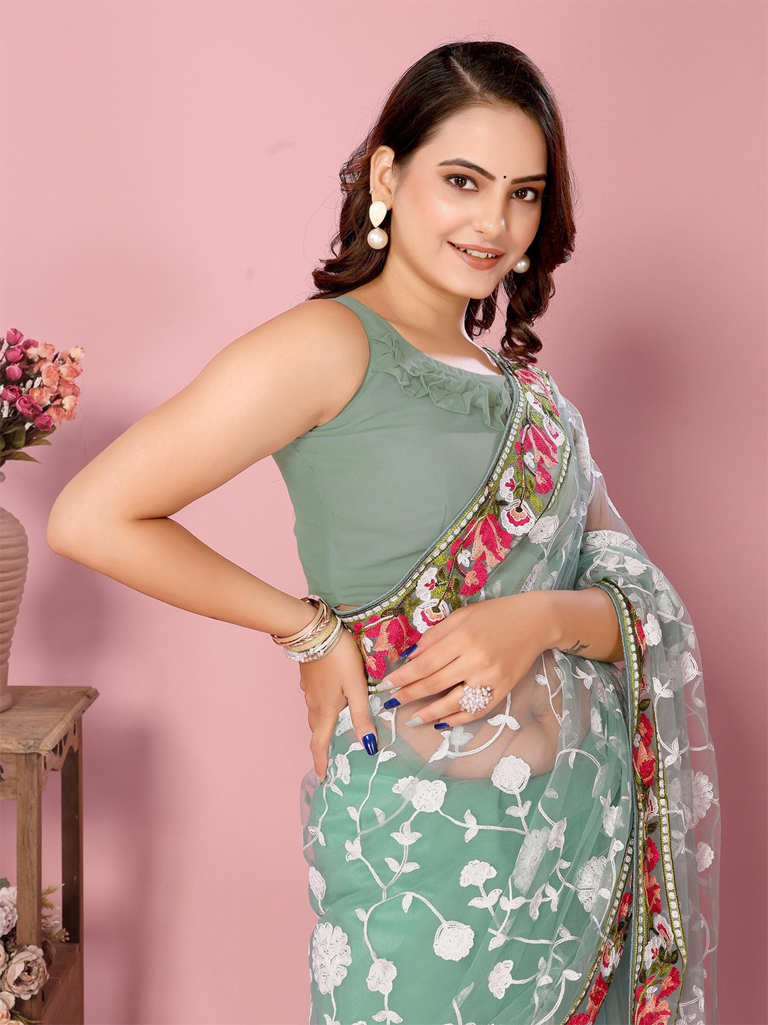 

HERE&NOW Floral Embroidered Saree With Blouse Piece, Olive