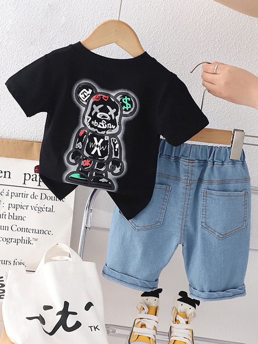 

INCLUD Boys Printed T-shirt with Shorts, Black