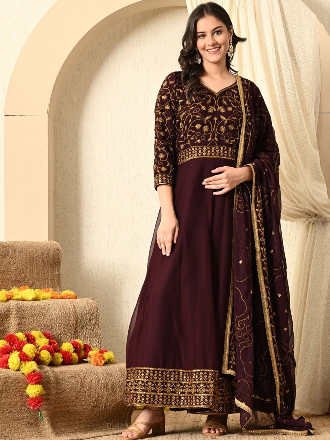 

ZARIKALI Fit & Flared Maxi Dress With Dupatta, Maroon