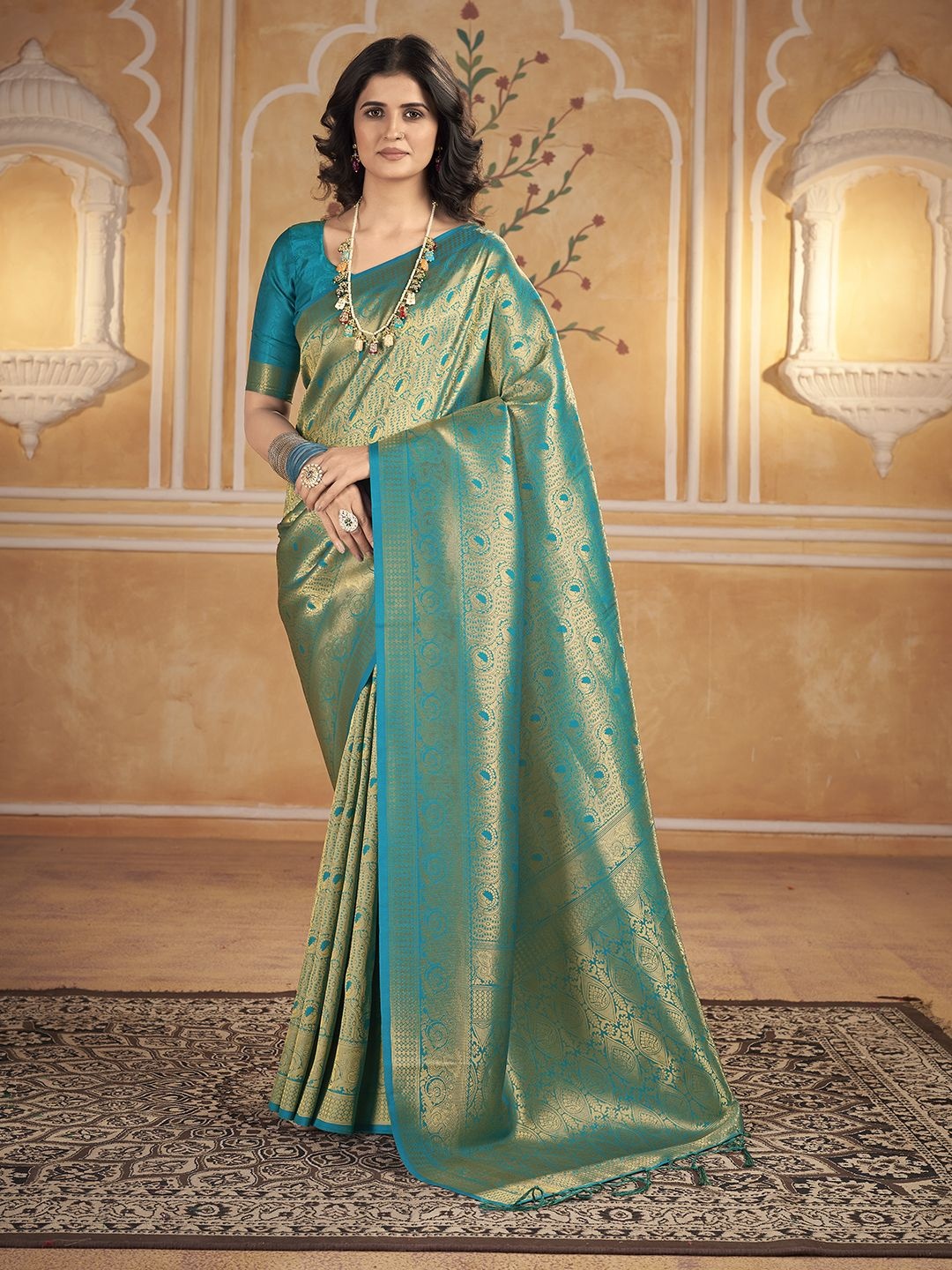 

Ethnielle Woven Design Zari Silk Blend Kanjeevaram Saree, Teal