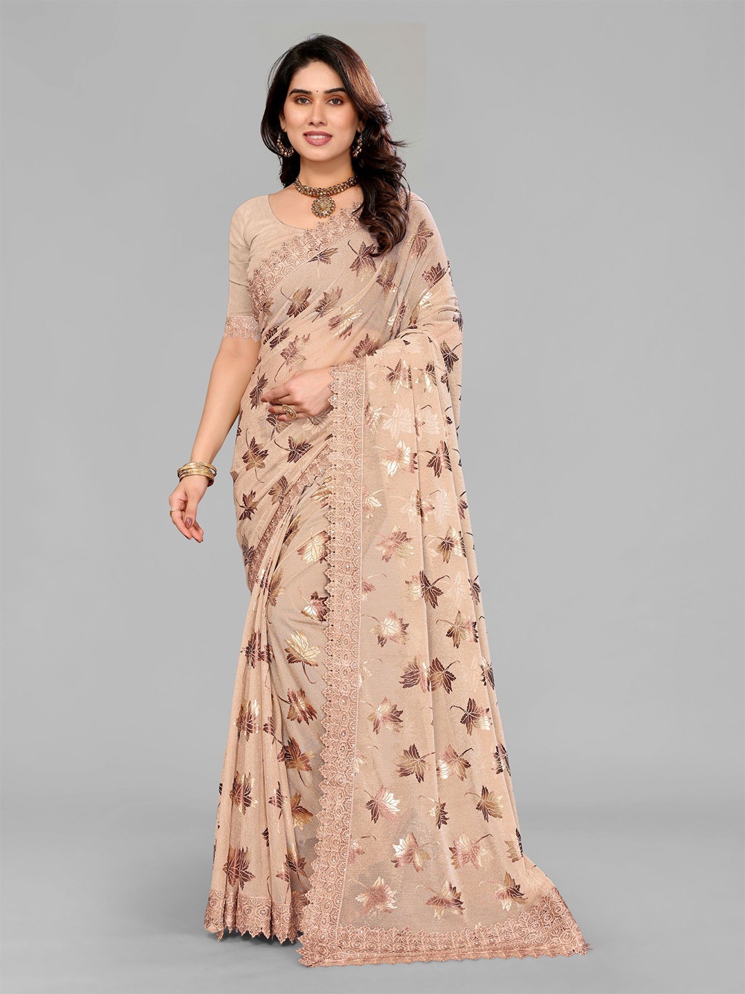 

VIJAYA VALLABH Floral Embroidered Saree, Peach