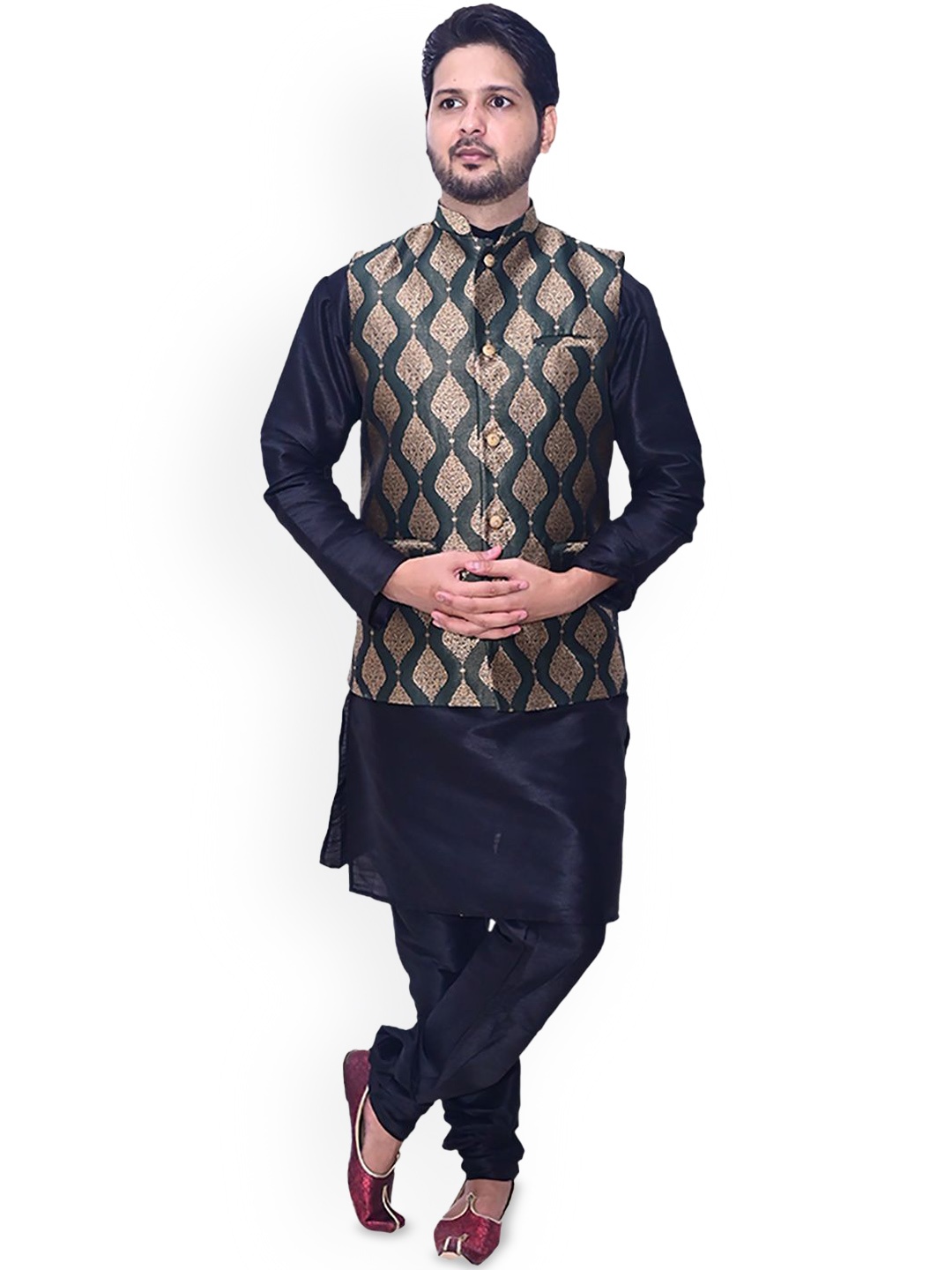 

Om Shubh Mangalam Men Handloom Kurta, Black