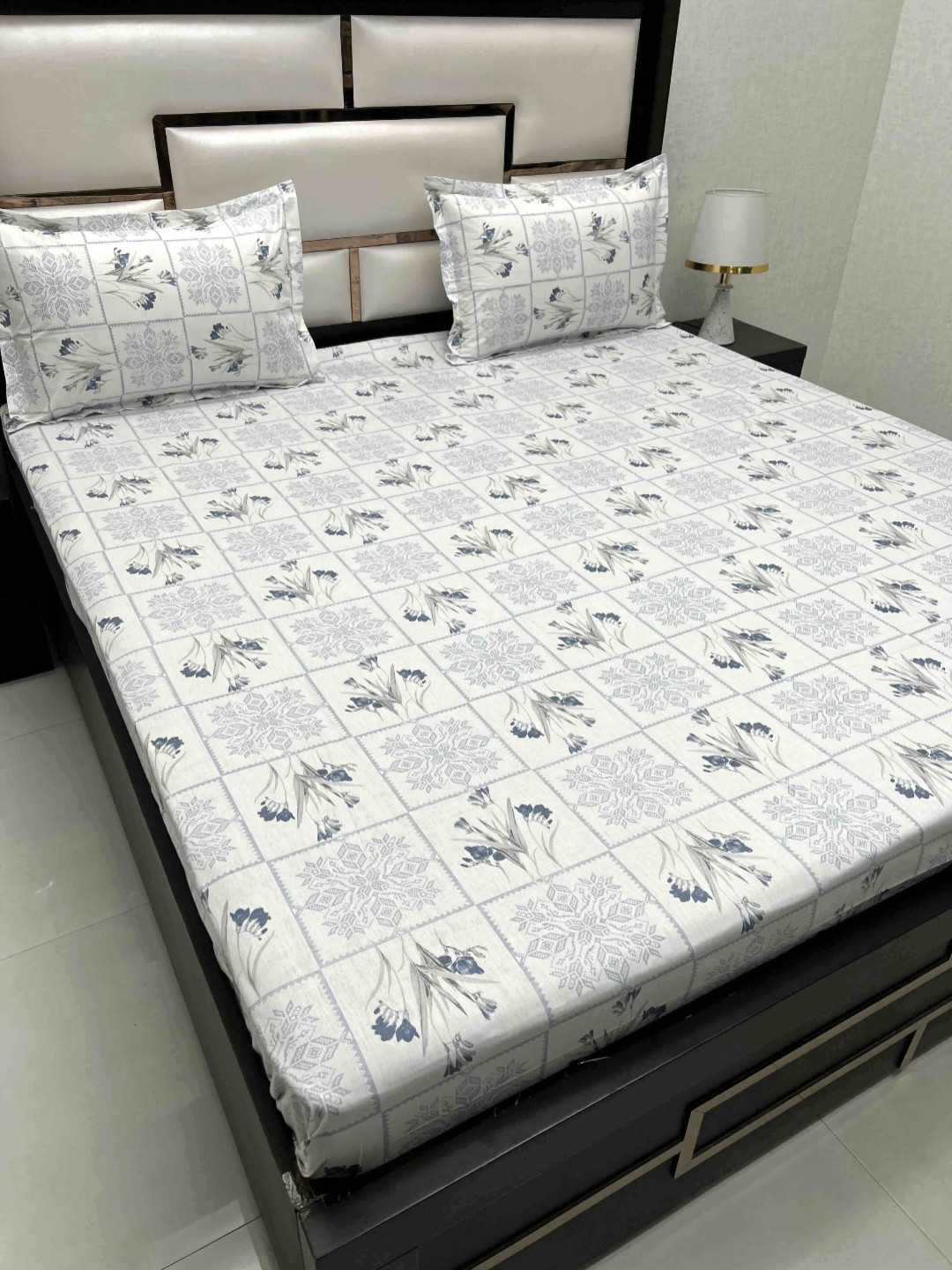 

Pure Decor Cotton King Size Double Bed Bedsheet With 2 Pillow Covers 108 in X 108 in, White