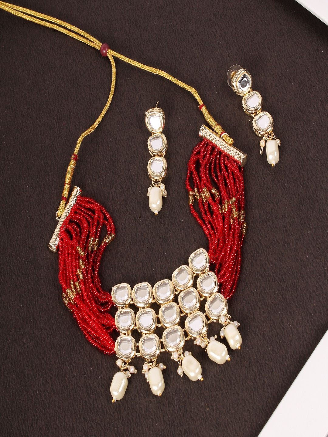 

Divisha Gold-Plated Kundan-Studded & Beaded Jewellery Set, Red