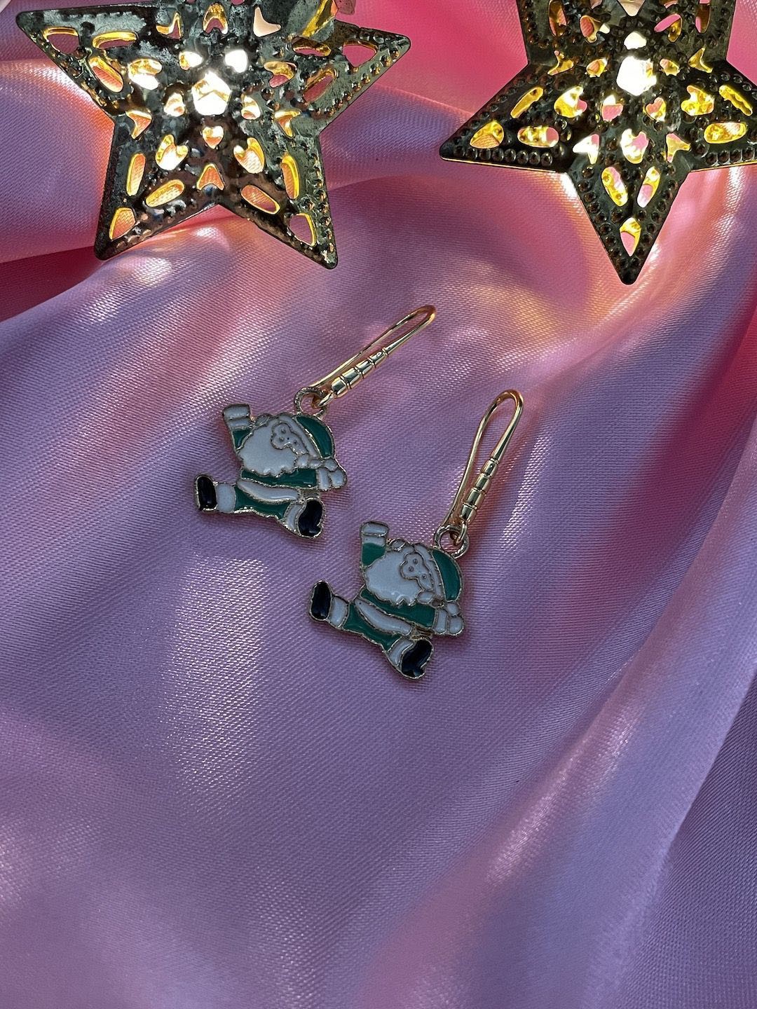 

Digital Dress Room Classic Drop Earrings, Gold