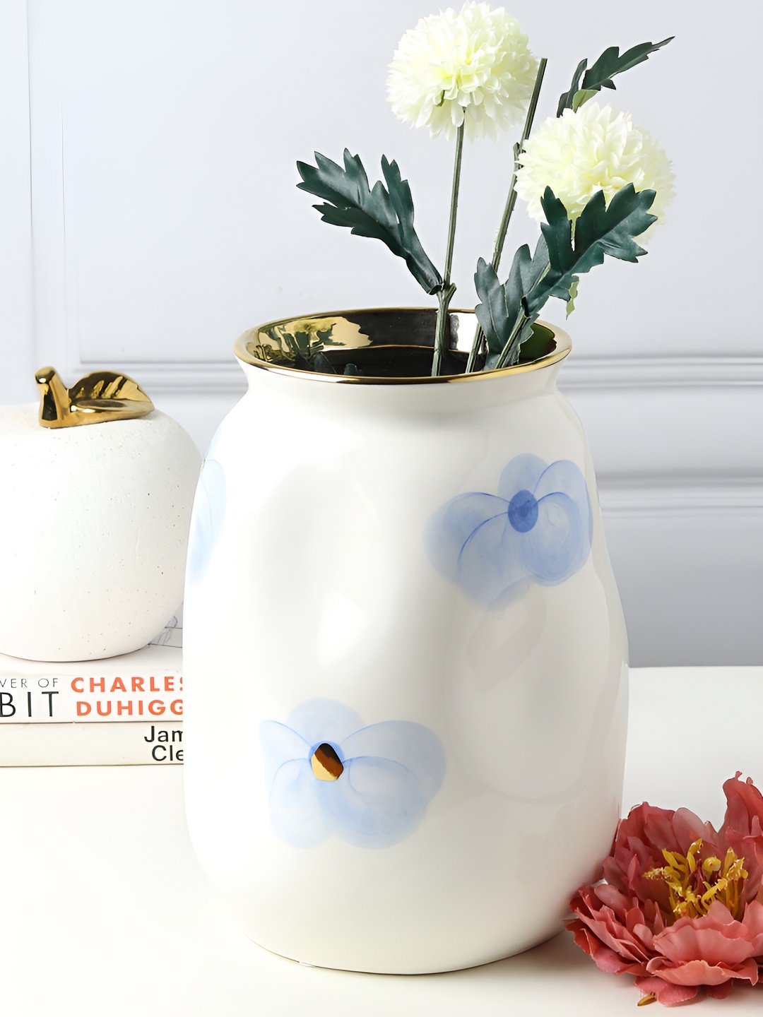 

HABERE INDIA White & Blue Ceramic FlowerVases