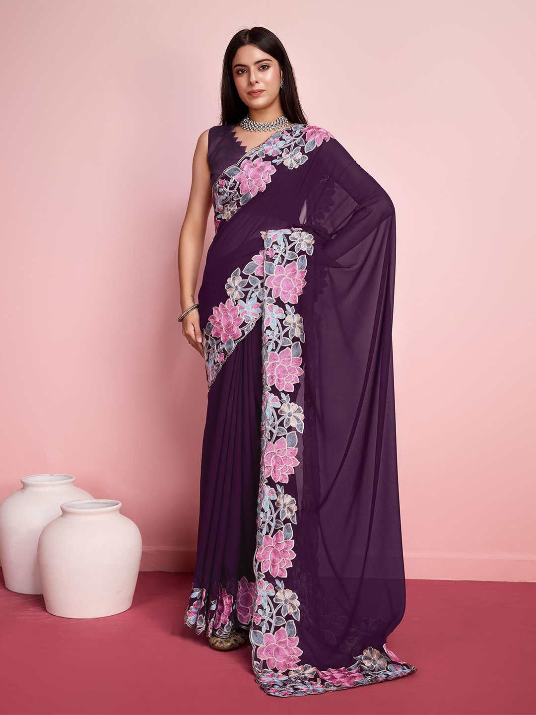 

HERE&NOW Floral Embroidered Saree, Purple