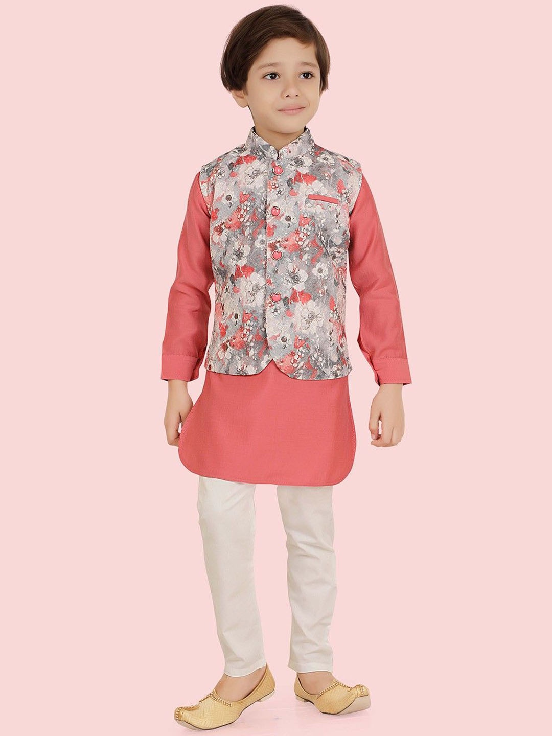 

Ethniks Neu-Ron Boys Printed Regular Pure Cotton Kurta with Pyjamas, Pink