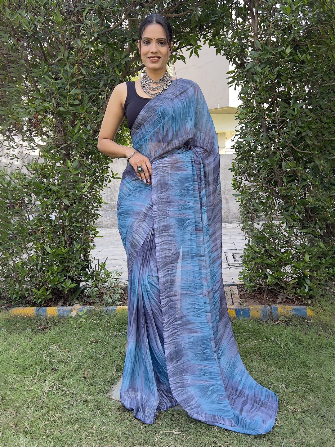 

KAYOMMI Ethnic Motifs Pure Chiffon Ready to Wear Saree, Blue