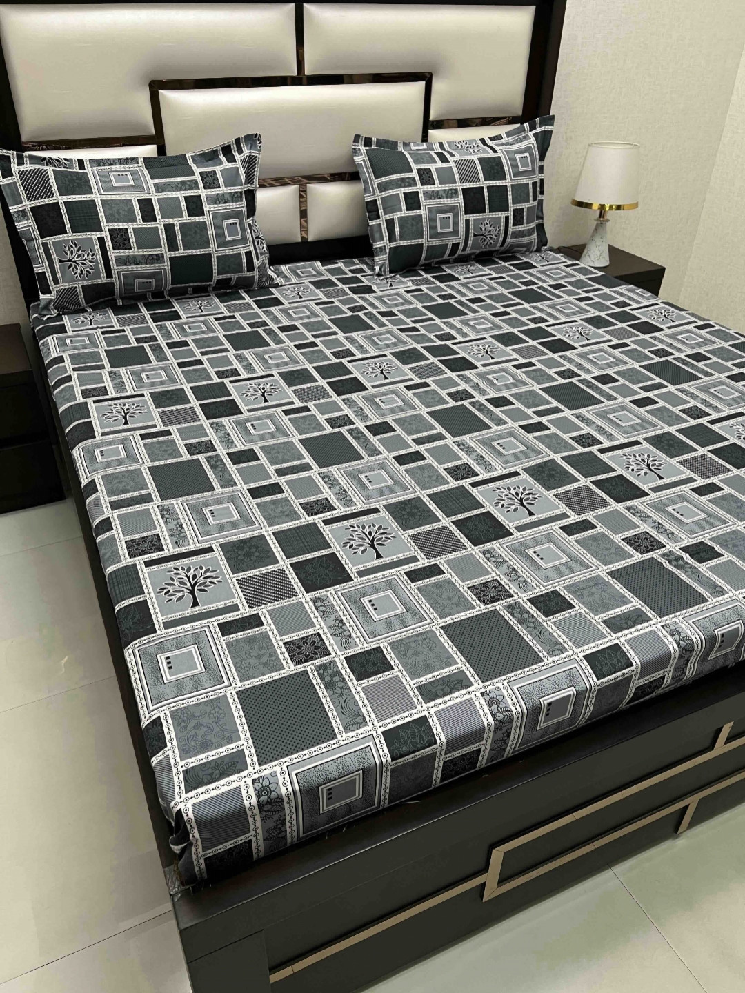 

Pure Decor Grey & Black Floral 250 TC King Bedsheet with 2 Pillow Covers