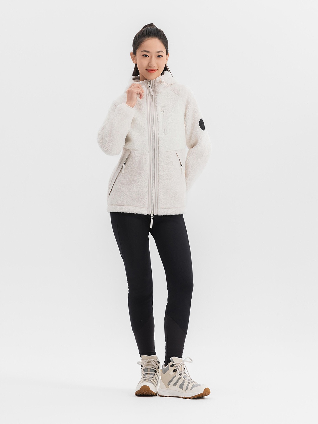 

Quechua By Decathlon Women Sweaters, Beige
