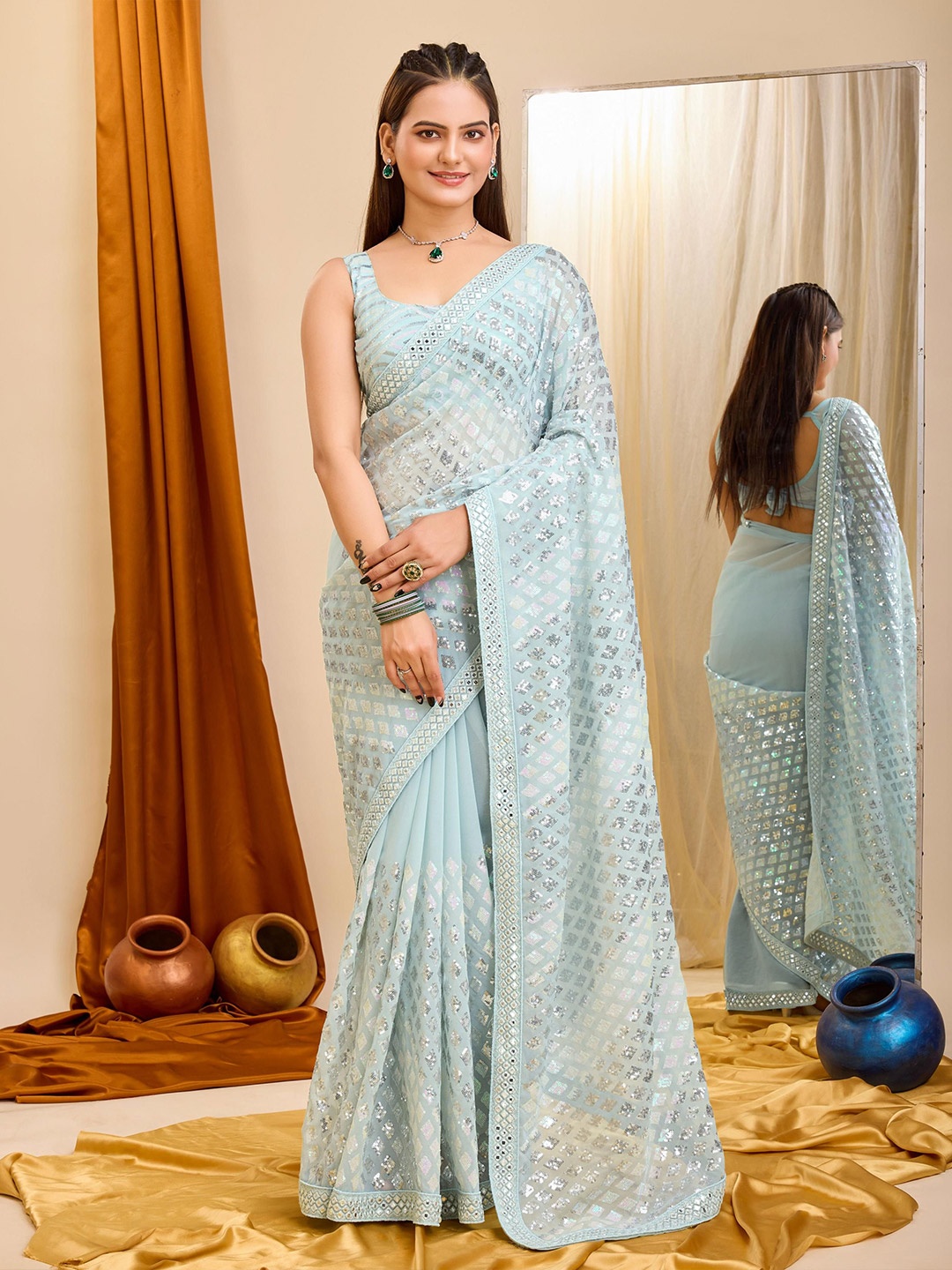 

HERE&NOW Embellished Sequinned Saree, Blue