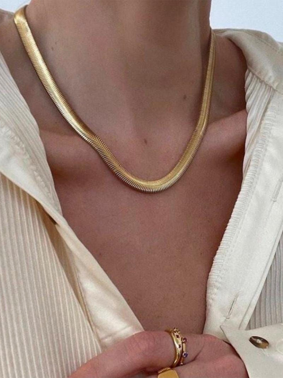 

ANJNI CREATION Gold-Plated Necklace