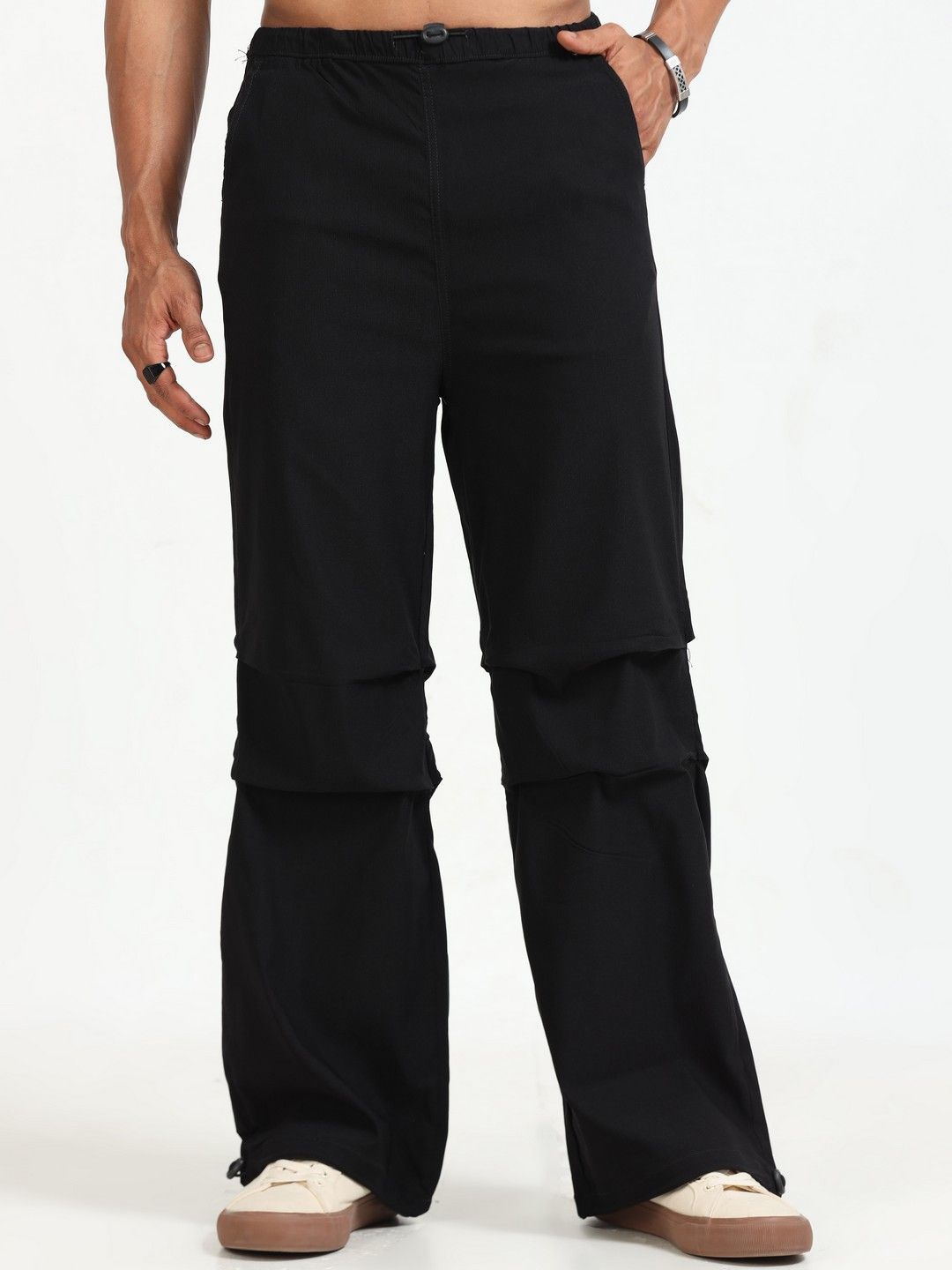 

NEVER NEUD Men Loose Fit Oversized Baggy Parachute Trousers, Black