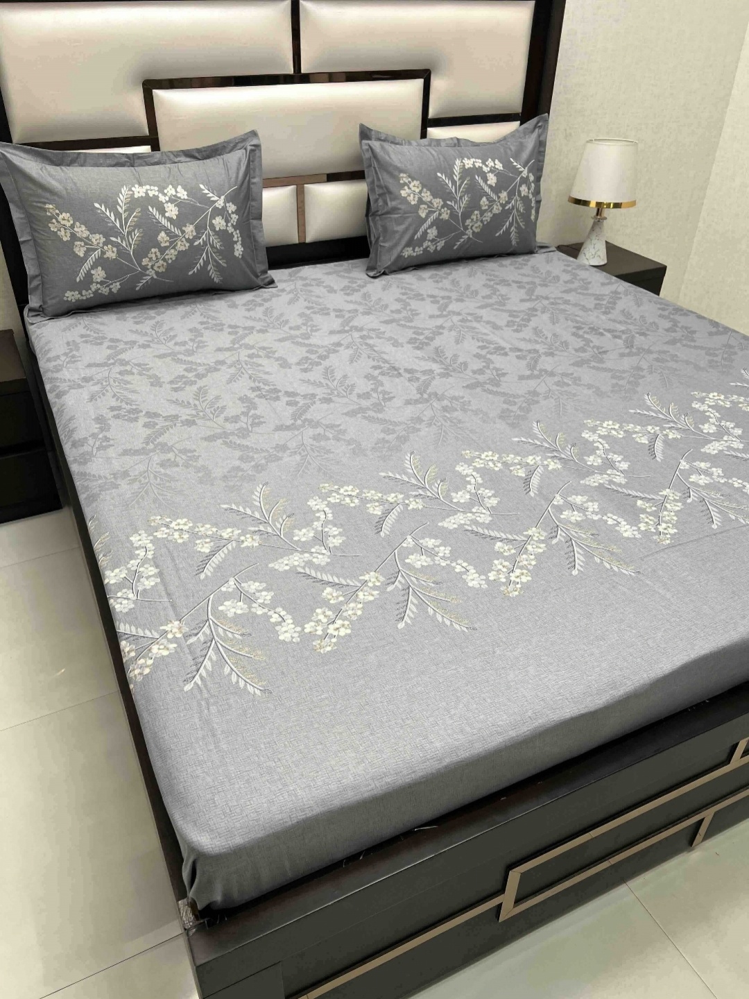 

Pure Decor Grey & White Floral 300 TC King Bedsheet with 2 Pillow Covers