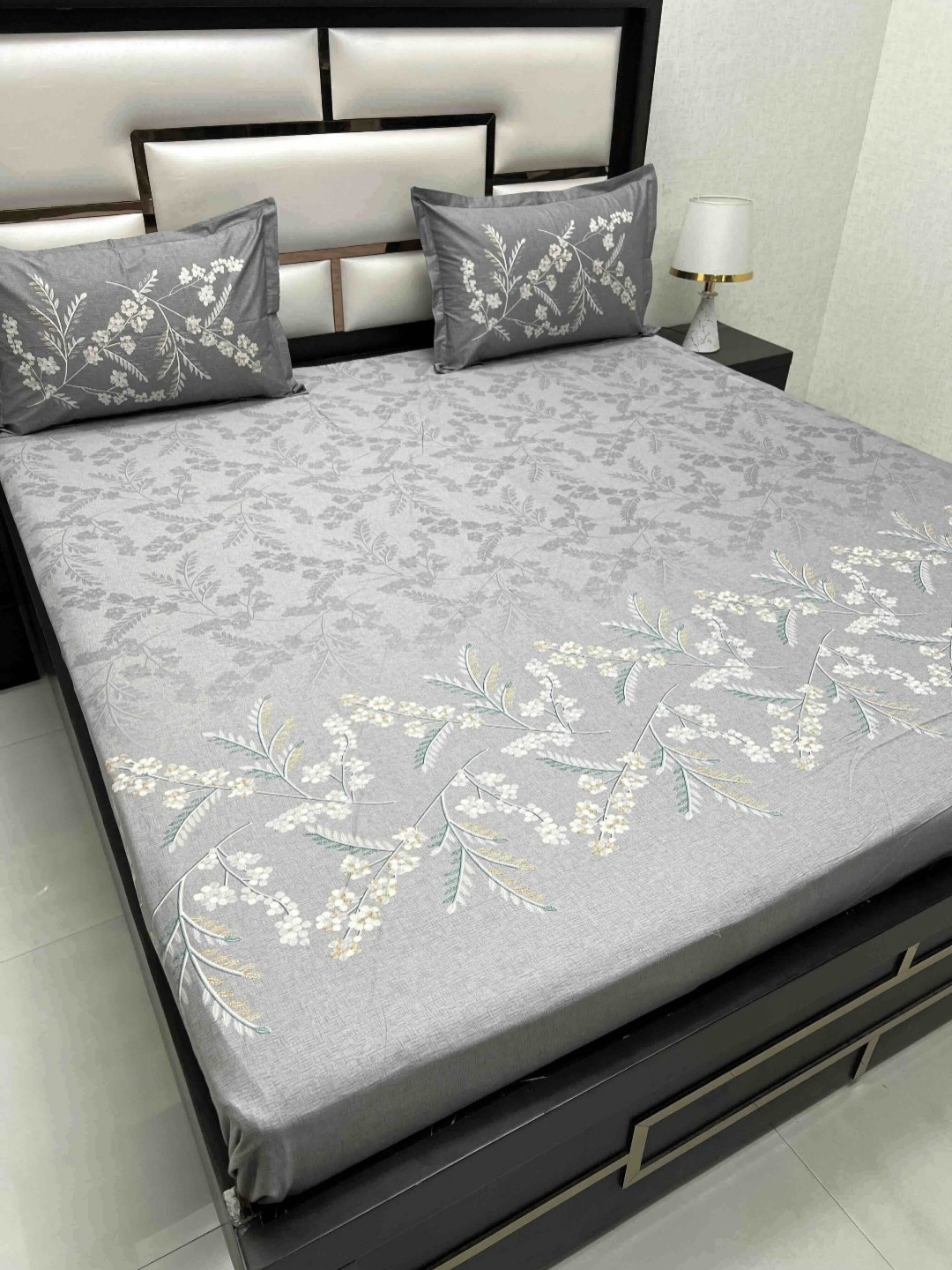 

Pure Decor Grey Floral 600 TC King Bedsheet with 2 Pillow Covers