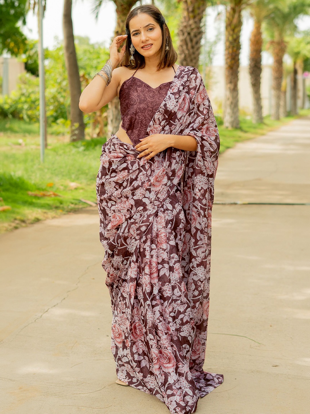 

KALINI Floral Poly Chiffon Saree, Purple