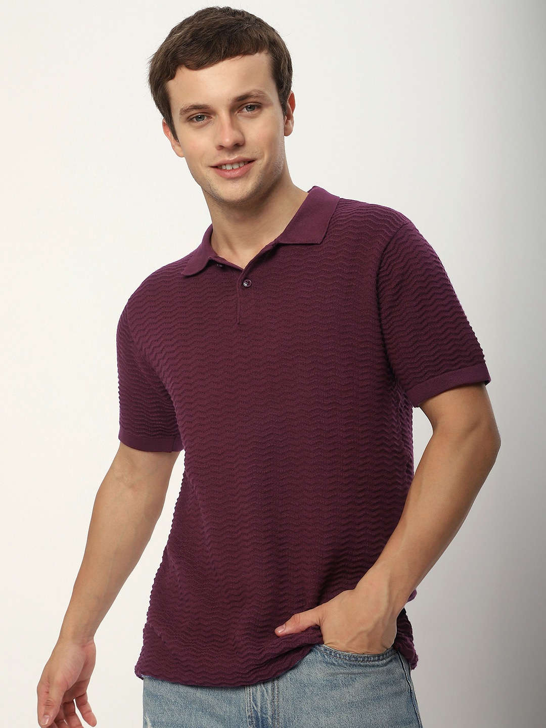 

Beyoung Men Polo Collar Raw Edge T-shirt, Maroon
