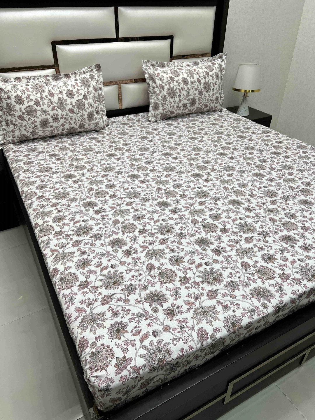 

Pure Decor White & Maroon Floral 220 TC King Bedsheet with 2 Pillow Covers