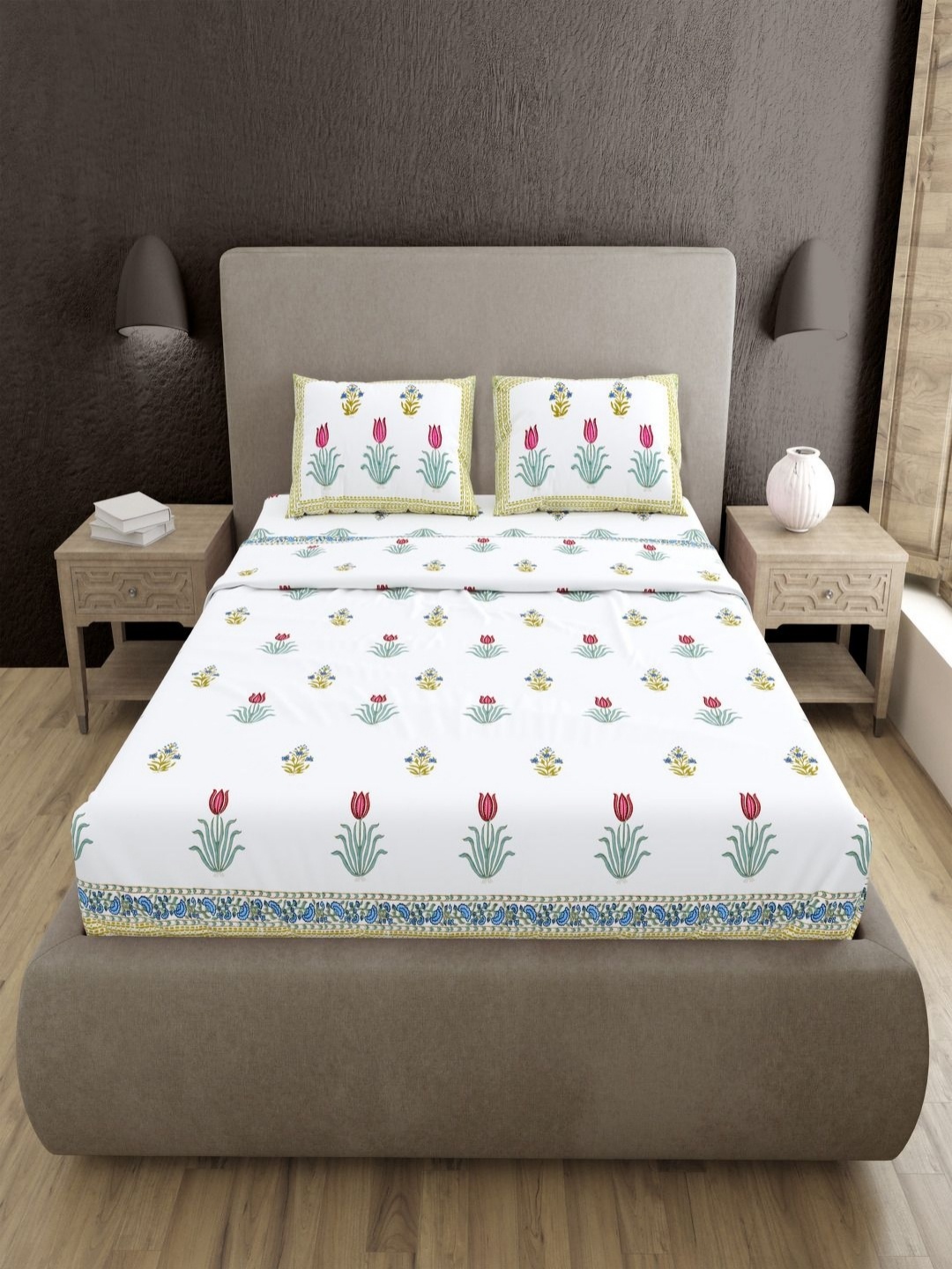 

BED-SHEET.COM White & Blue Floral 400 TC King Bedsheet with 2 Pillow Covers