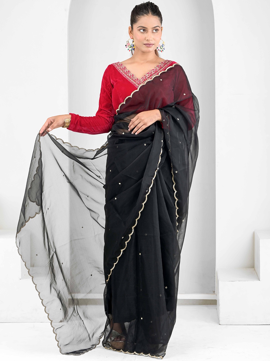 

IN ANY MANNER Women Embroidered Broad V Neck Velvet Saree Blouse, Magenta