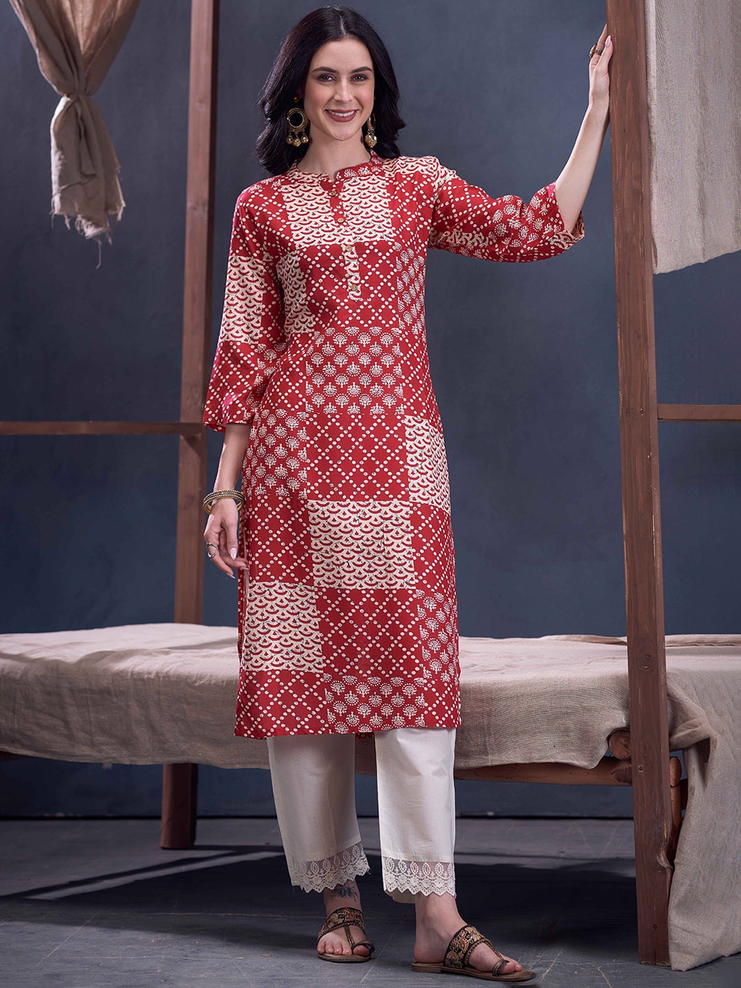 

Anouk Women Printed Mirror Work Kurta, Red