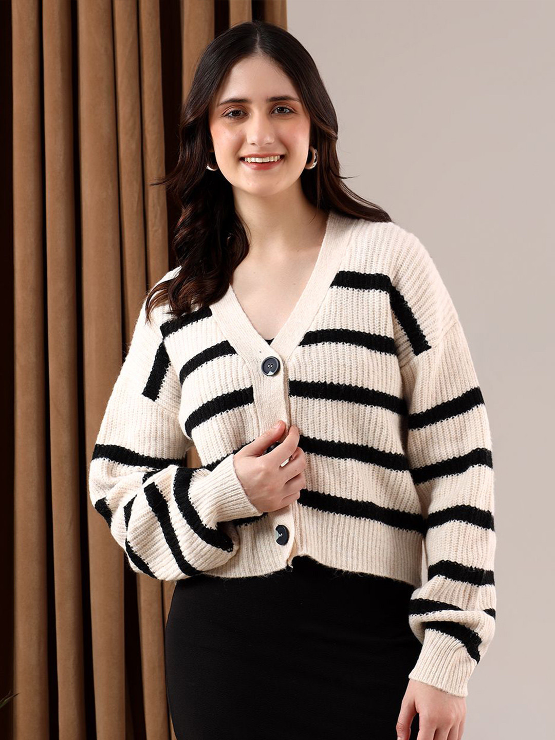 

Kotty Women Striped Printed Cardigan, Beige