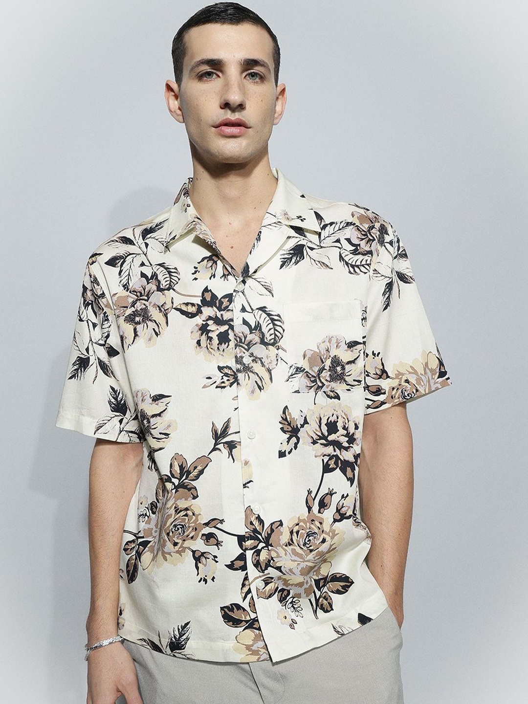 

H&M Regular Fit Printed Shirt, Off white