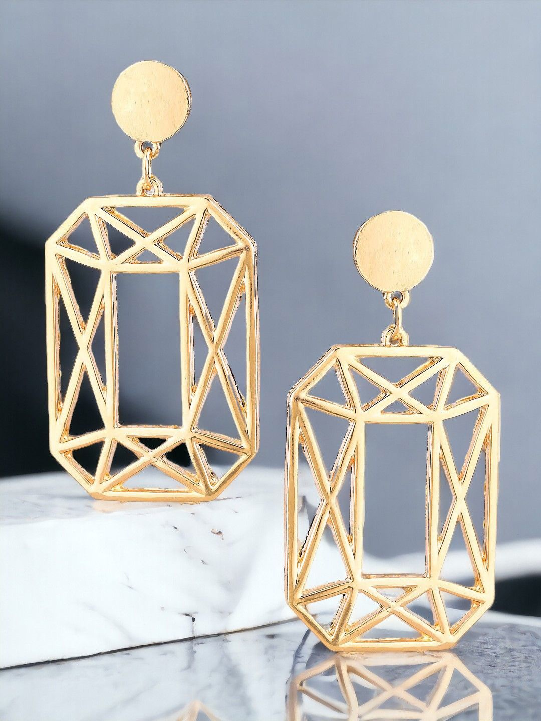 

OOMPH Geometric Drop Earrings, Gold