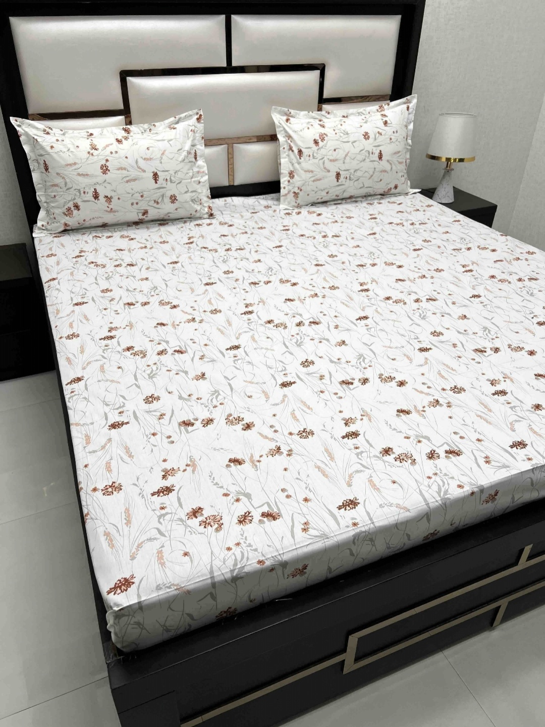 

Pure Decor Mansion White Floral 240 TC Pure Cotton King Bedsheet Set - 2.7 M x 2.7 M