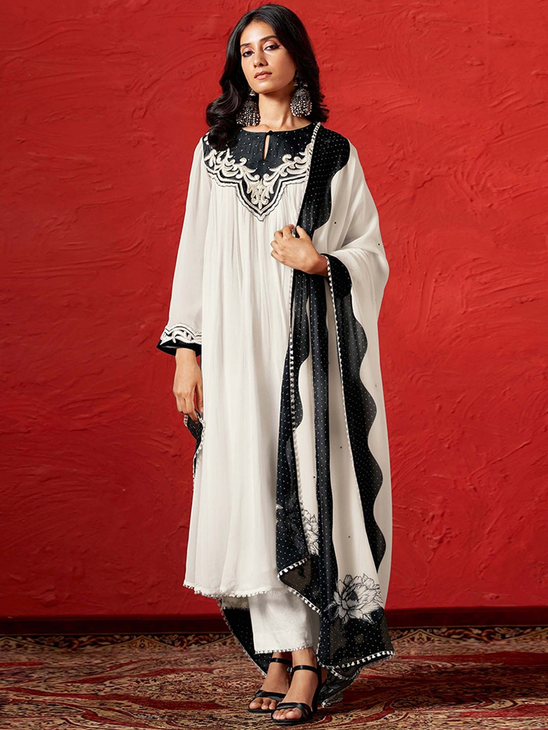 

Ganga Floral Embroidered Anarkali Kurta With Trousers & Dupatta, White
