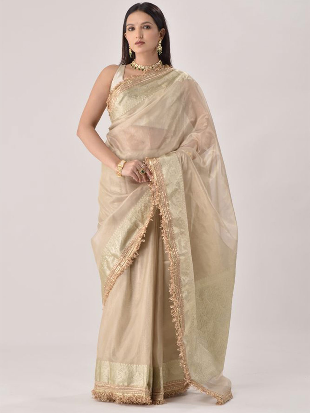 

sutra attire Woven Design Zari Tissue Banarasi Saree, Off white