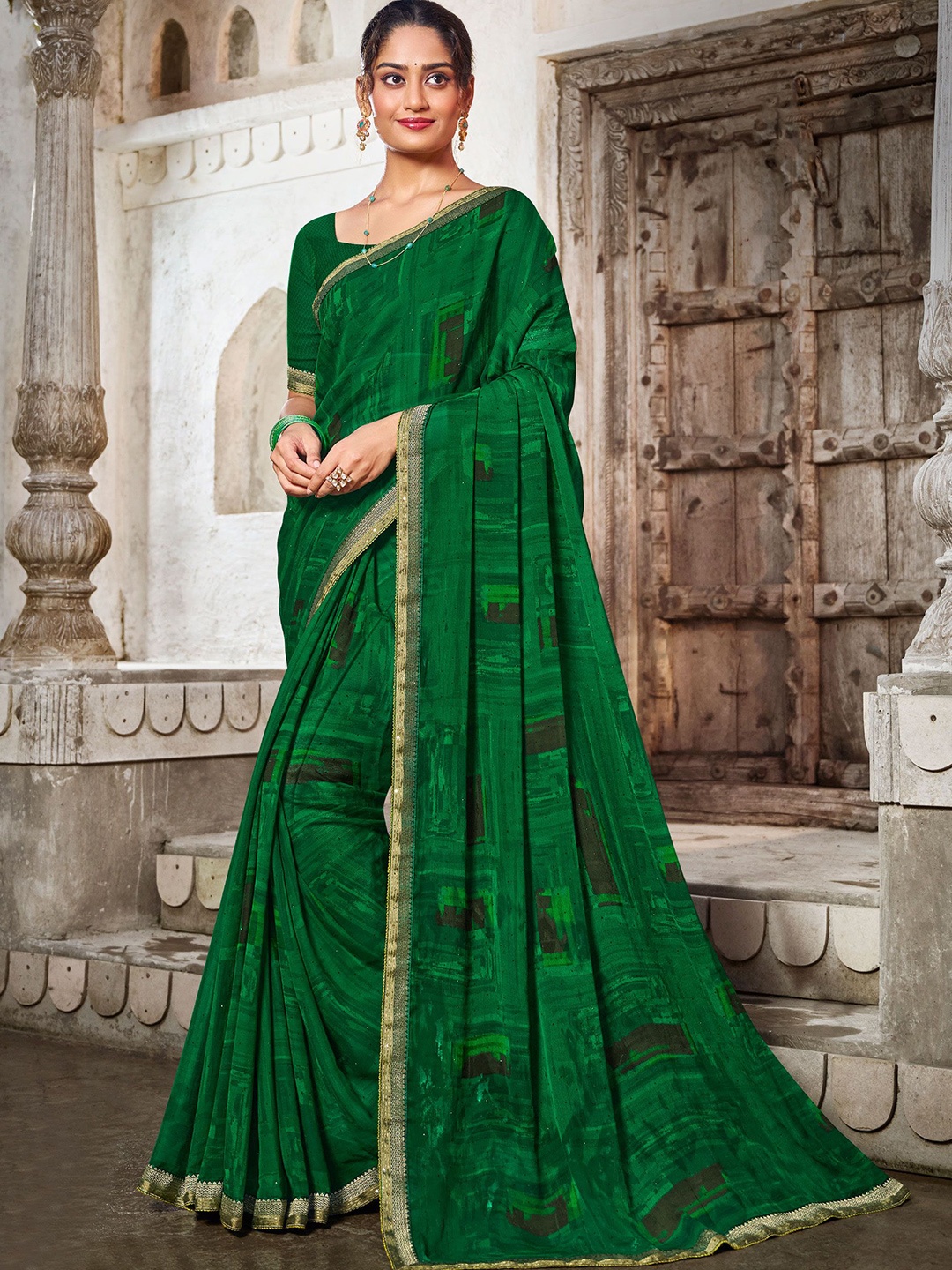

Laxmipati Beads and Stones Poly Georgette Saree, Green