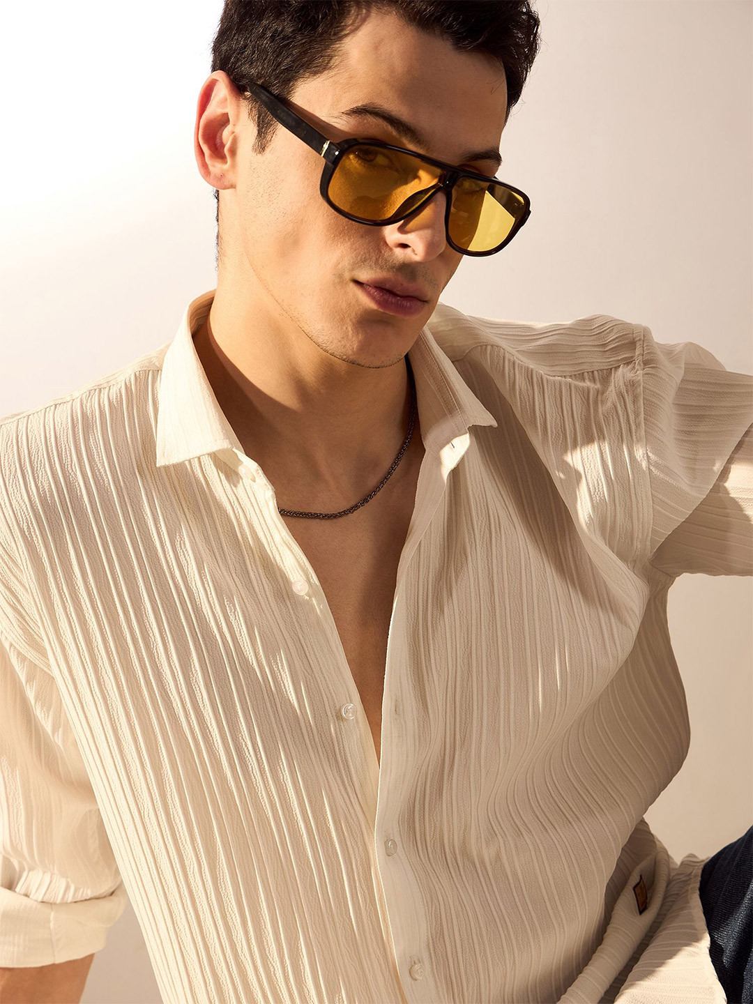 

DENNISON Relaxed Fit Textured Self-Design Drop-Shoulder Sleeves Oversized Shirt, White