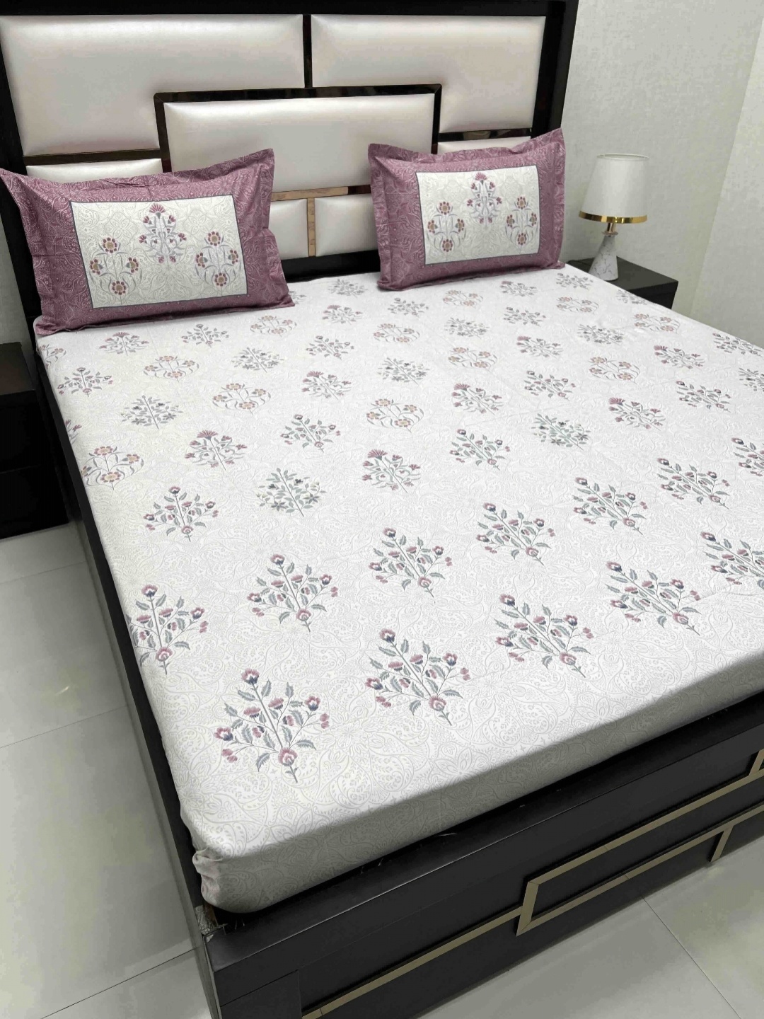 

Pure Decor White & Maroon Floral 300 TC King Bedsheet with 2 Pillow Covers